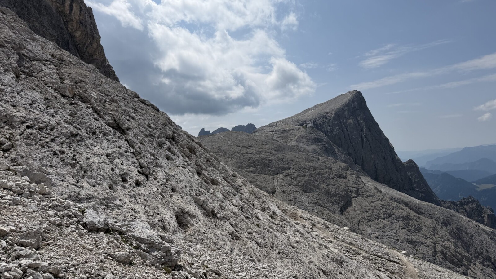 Ferrata-bolver-lugli-rifugio-rosetta-20260802 - Verso il rosetta